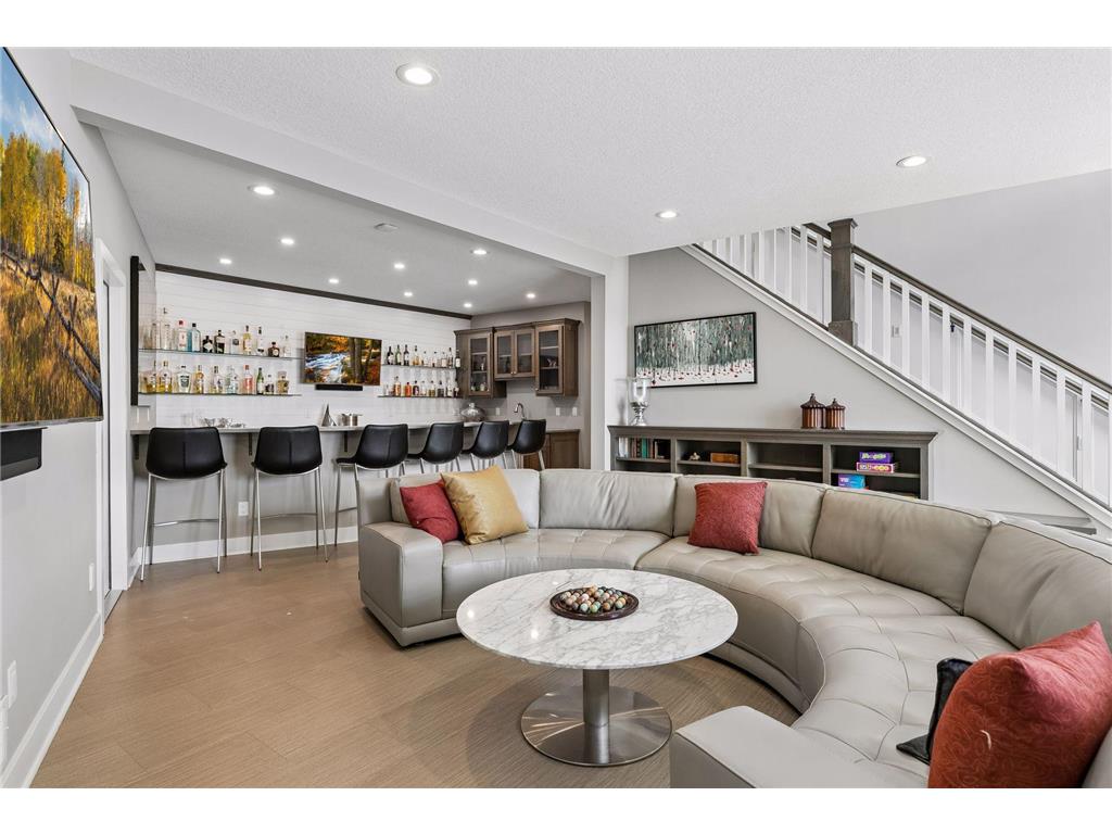 1489 Bussard Court Arden Hills MN 55112 - Johanna 7093309 image39