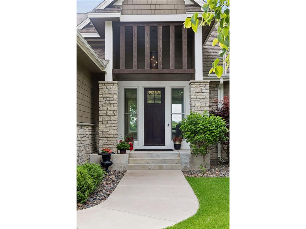 1489 Bussard Court Arden Hills MN 55112 - Johanna 7093309 image4