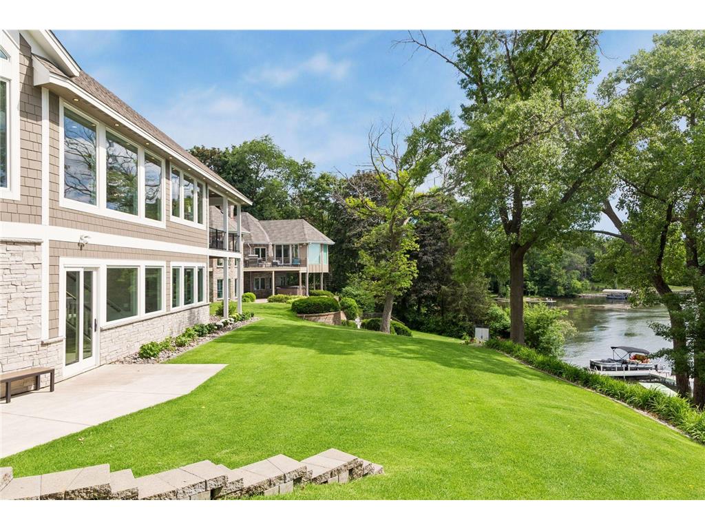 1489 Bussard Court Arden Hills MN 55112 - Johanna 7093309 image56