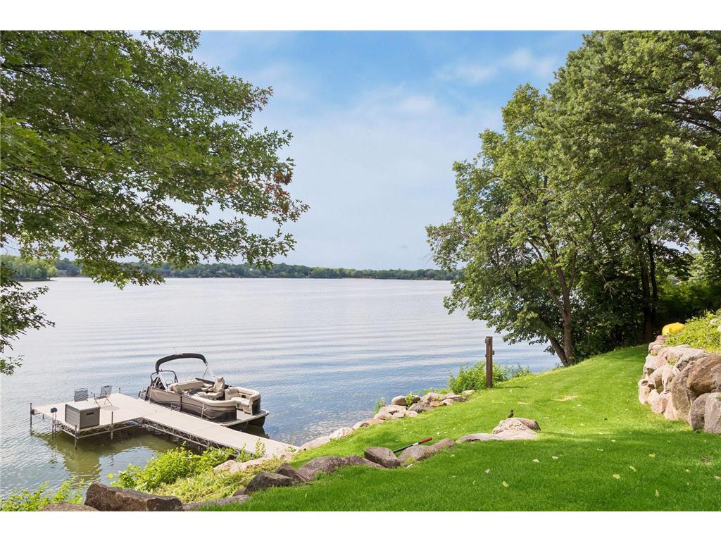 1489 Bussard Court Arden Hills MN 55112 - Johanna 7093309 image59