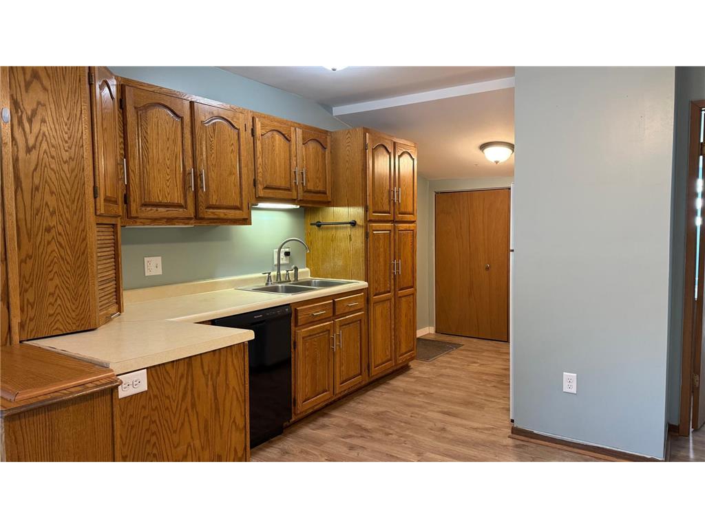 149 E 5th Street Saint Charles MN 55972 7039811 image3