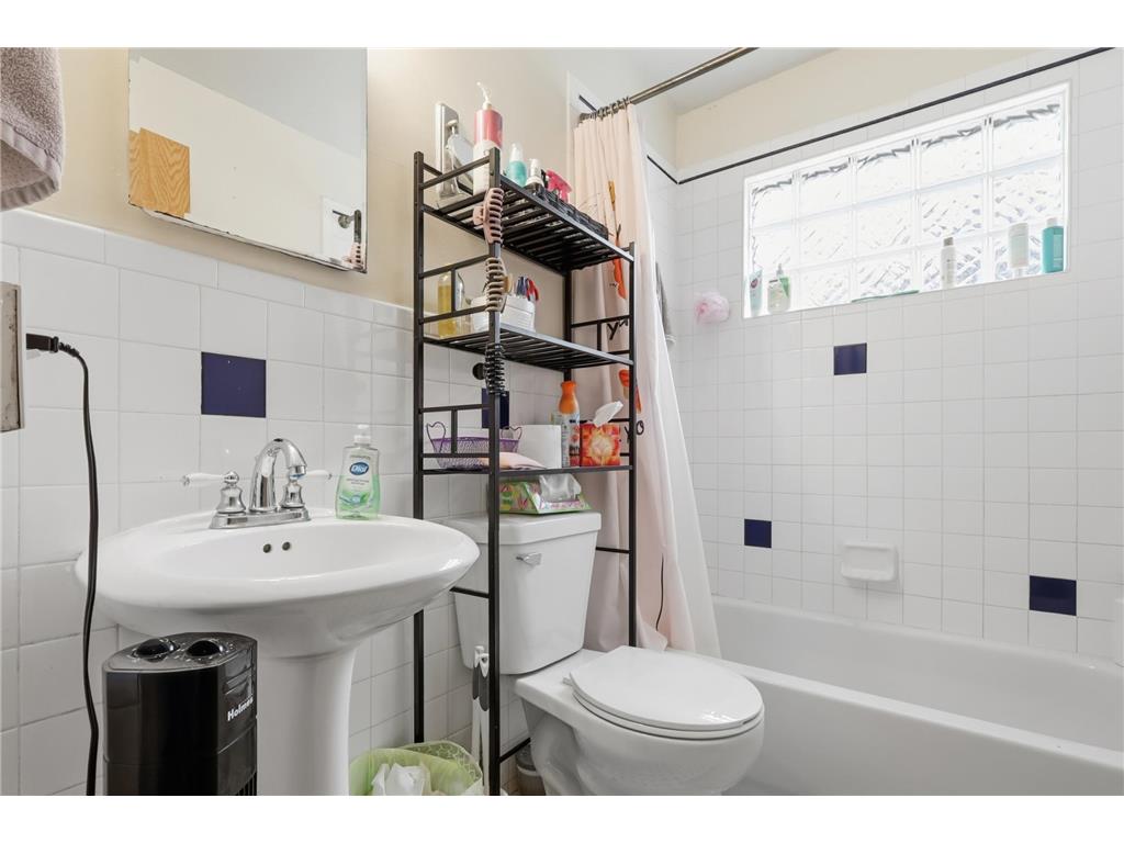 149 Morton Street E Saint Paul MN 55107 7022196 image20