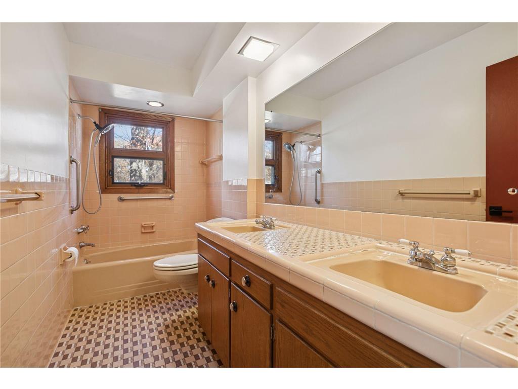 1490 3rd Street NW New Brighton MN 55112 6807019 image23