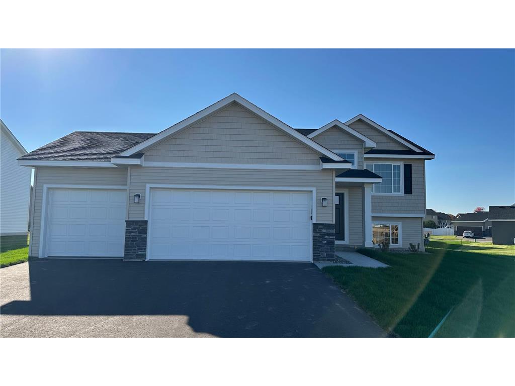 1490 Raccoon Lane New Richmond WI 54017 6800844 image1