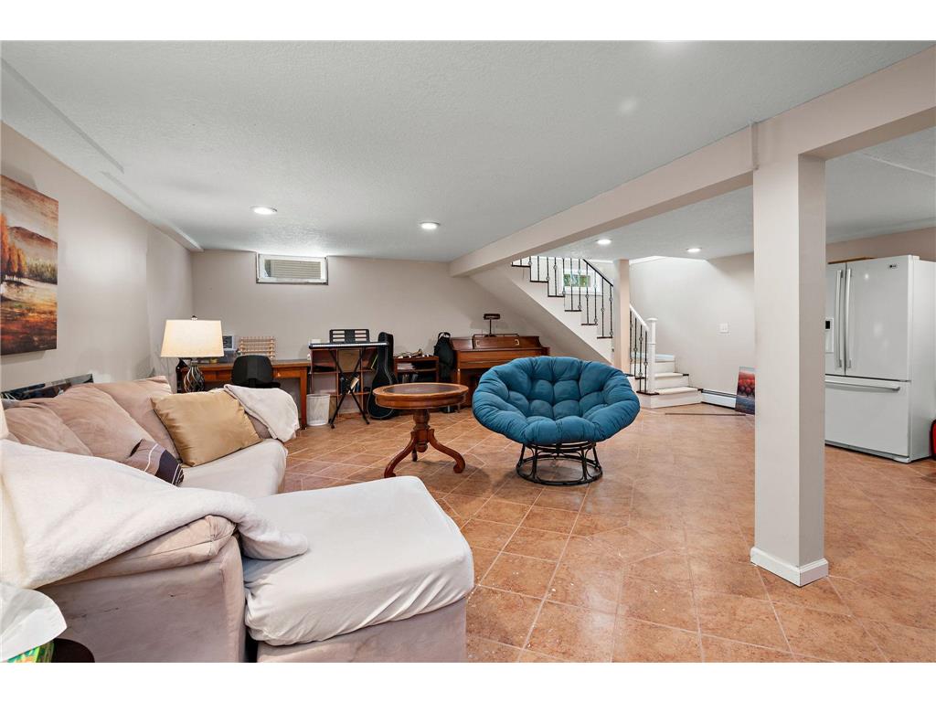 1490 Rainbow Avenue Maple Plain MN 55359 7090120 image22