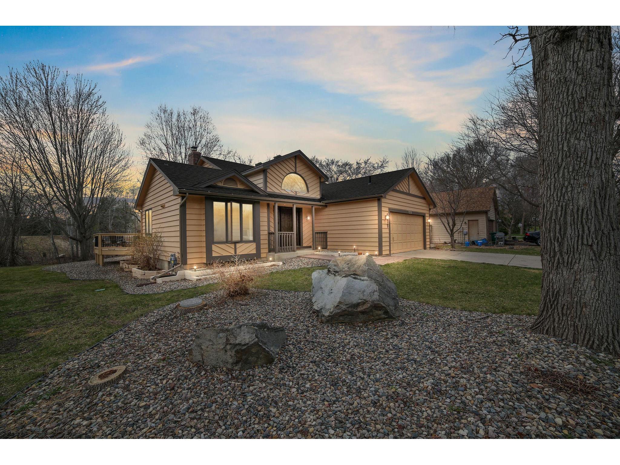 14900 Maywood Drive, Burnsville, MN 55306 MLS 5736235 Edina Realty