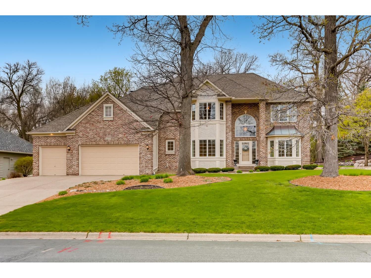 14900 Summit Oaks Drive, Burnsville, MN, 55337 MLS 7081056 Edina