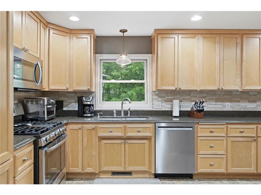 14901 Williston Lane Minnetonka MN 55345 7088766 image10