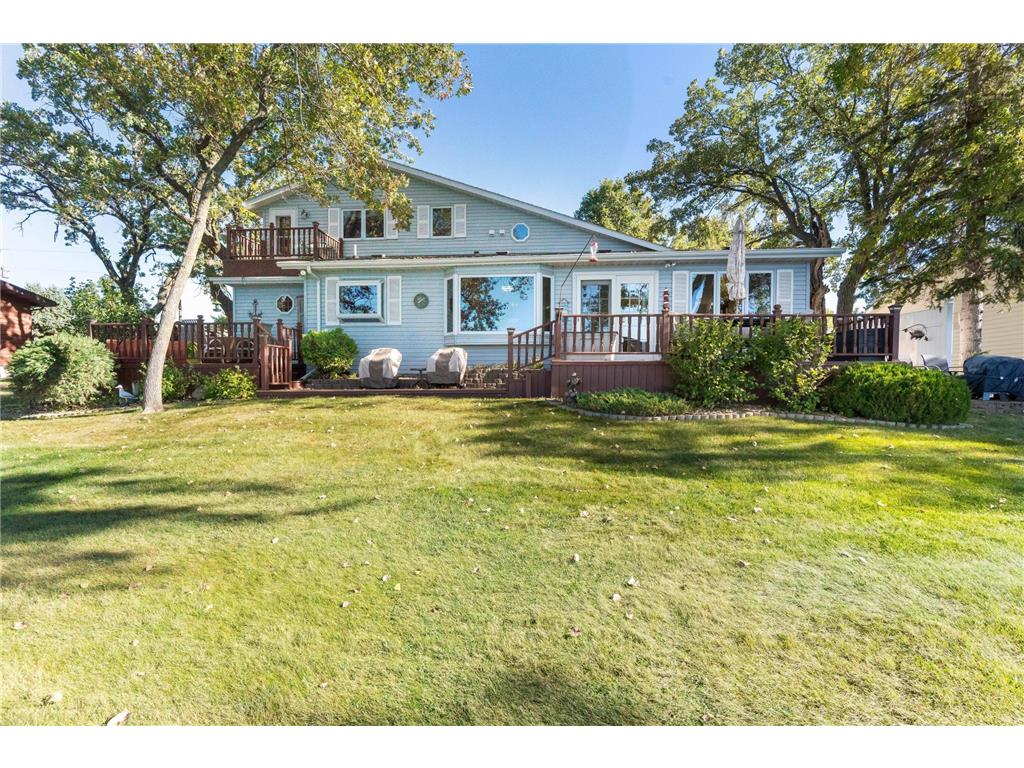 14909 E Eagle Lake Road Battle Lake MN 56515 - Eagle 6727649 image1