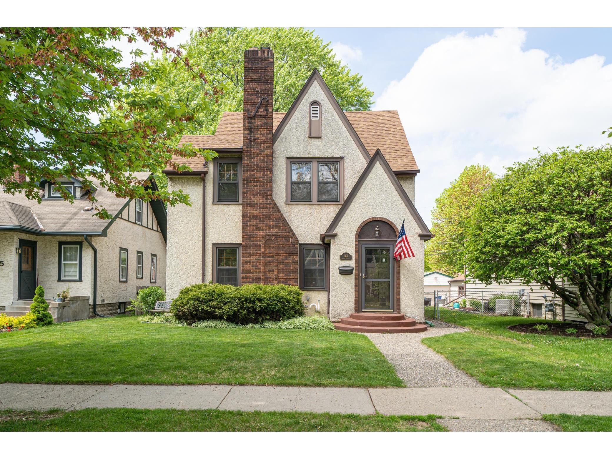 1491 Pascal Street N, Saint Paul, MN 55108 MLS 5759927 Edina Realty