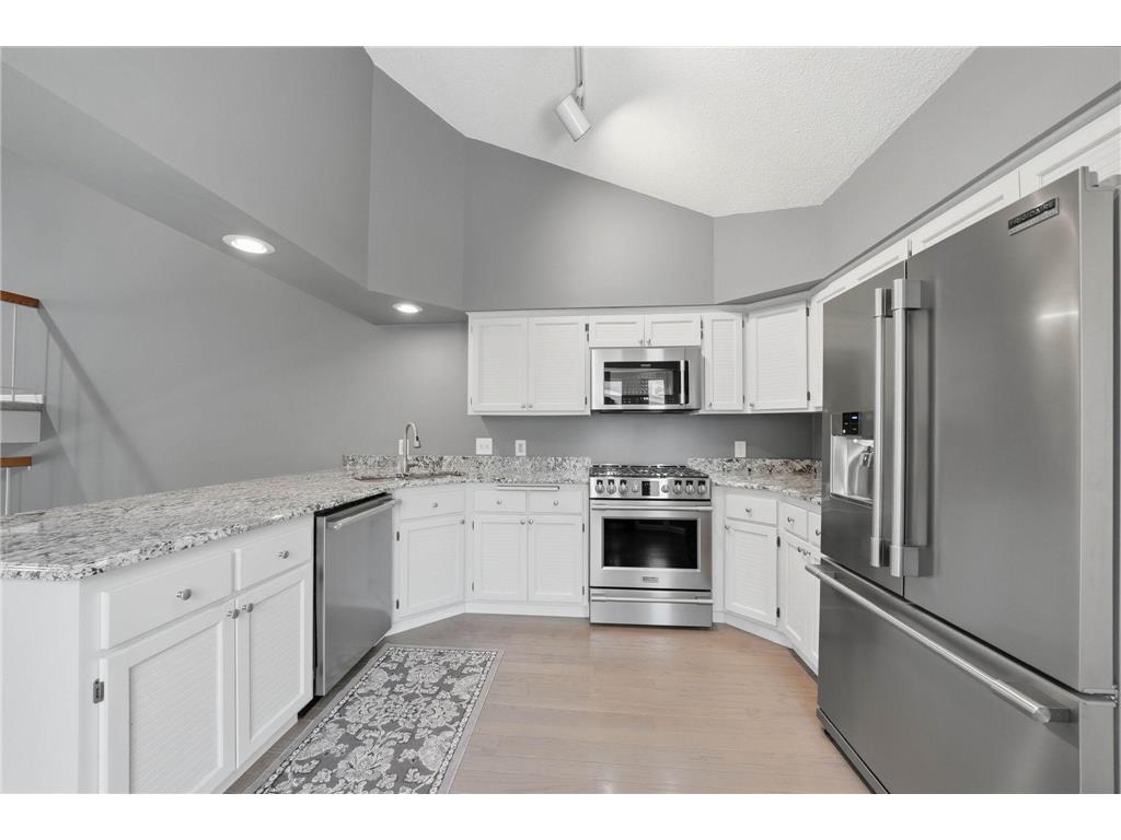 14917 45th Avenue N Plymouth MN 55446 7082133 image4