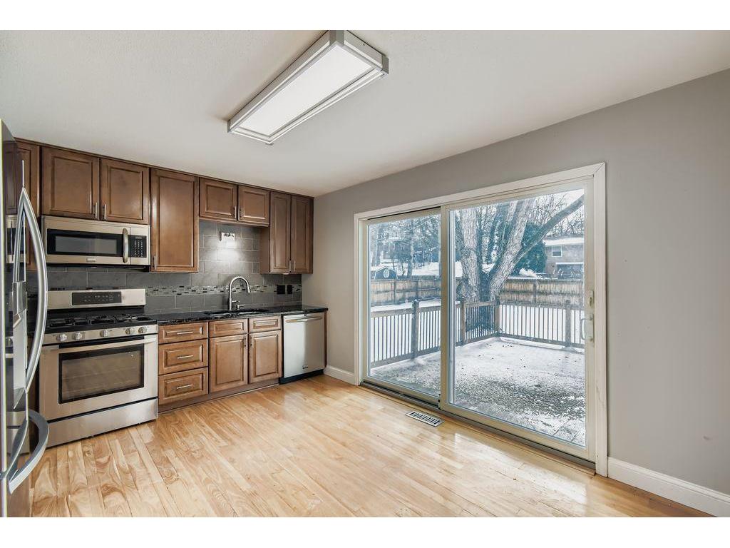 14921 Belvoir Drive Minnetonka MN 55345 7013573 image14