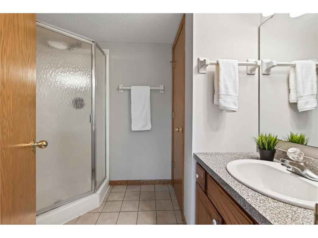 14924 Oak Ridge Court W Burnsville MN 55306 7069566 image28