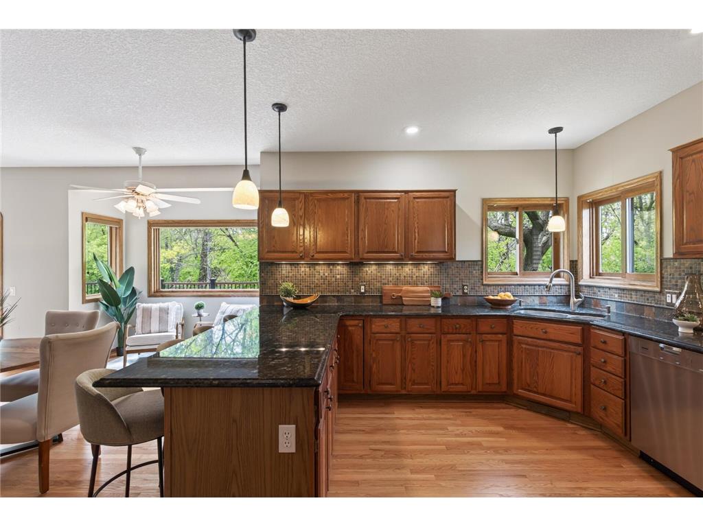14924 Oak Ridge Court W Burnsville MN 55306 7069566 image6