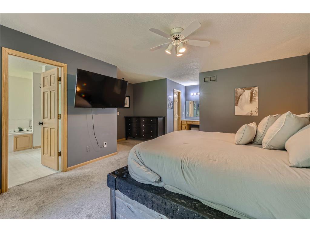 14925 Oak Ridge Court W Burnsville MN 55306 7055889 image14