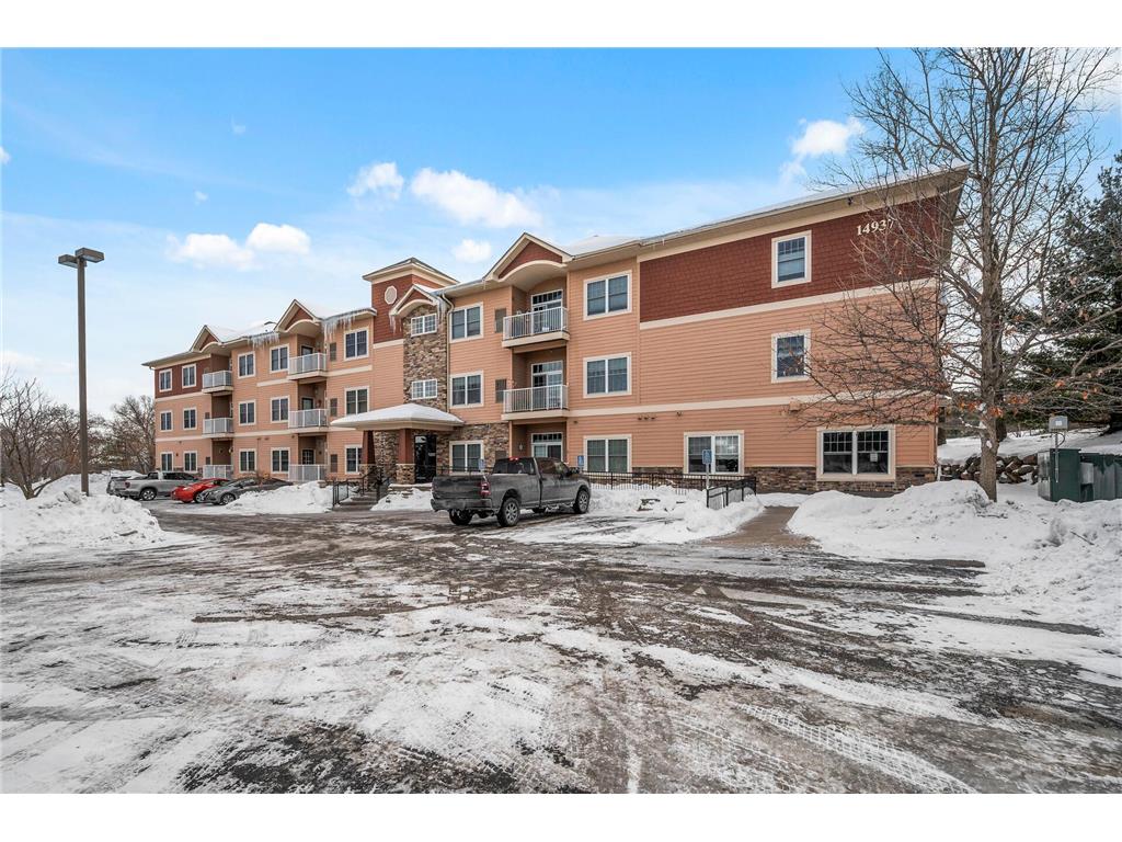 14937 60th Street N 204, Oak Park Heights, MN, 55082 MLS 6327745