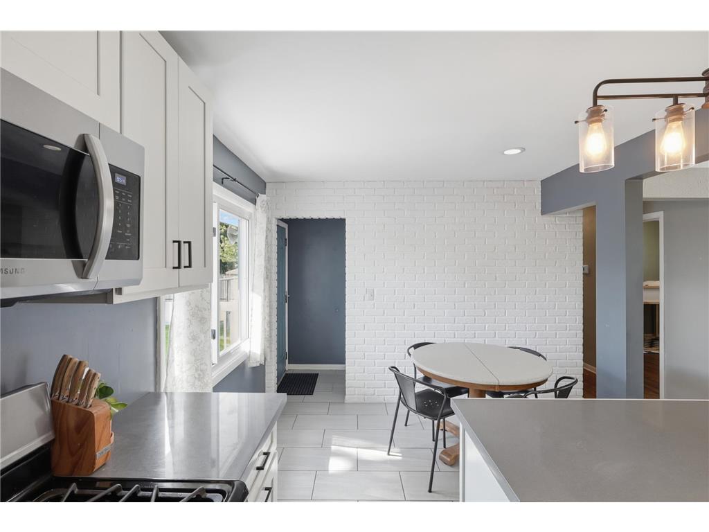 1494 Etna Street Saint Paul MN 55106 7063428 image11