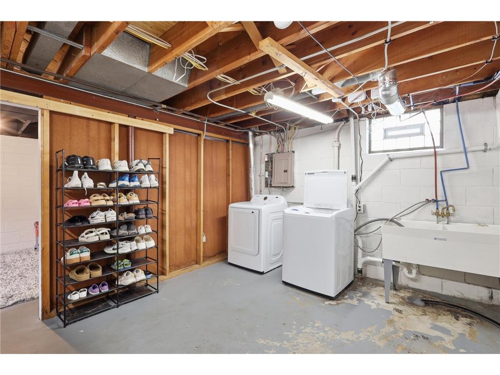 1494 Etna Street Saint Paul MN 55106 7063428 image22