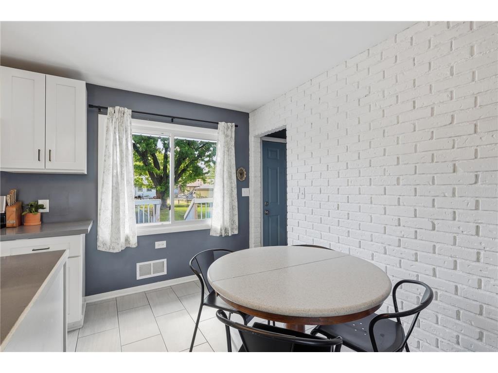 1494 Etna Street Saint Paul MN 55106 7063428 image9