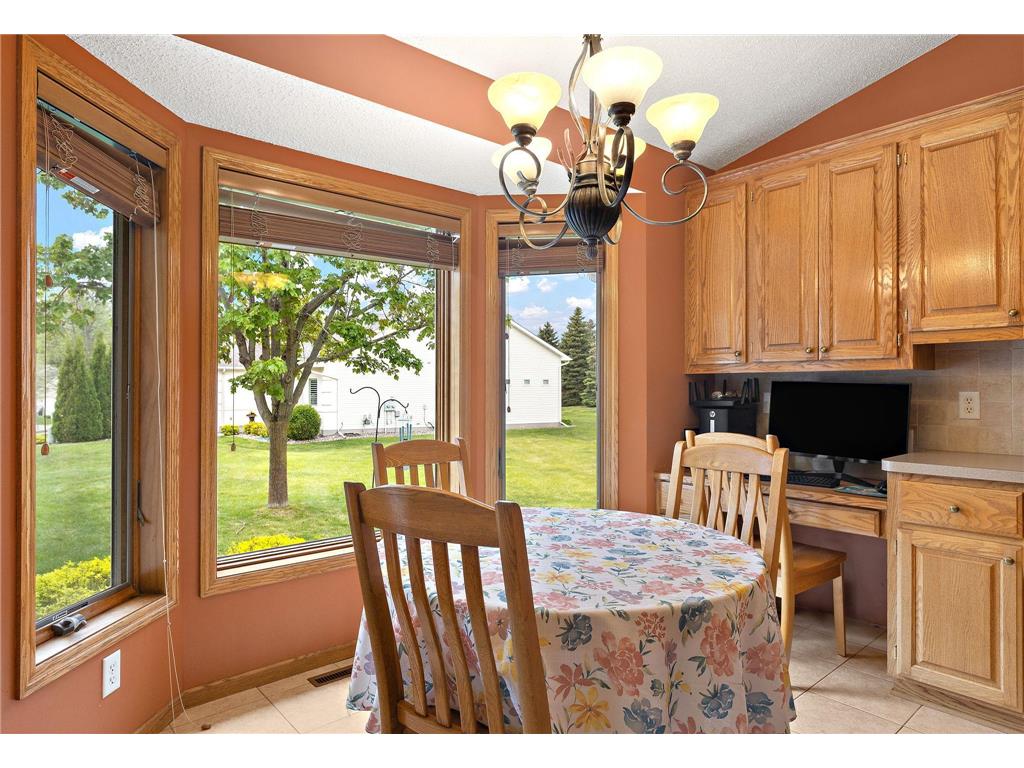 14943 Hillside Circle NW Prior Lake MN 55372 7015101 image11
