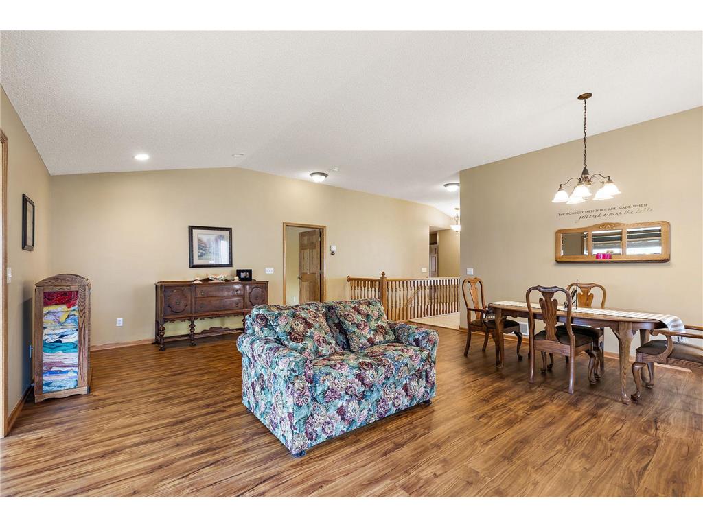 14943 Hillside Circle NW Prior Lake MN 55372 7015101 image5