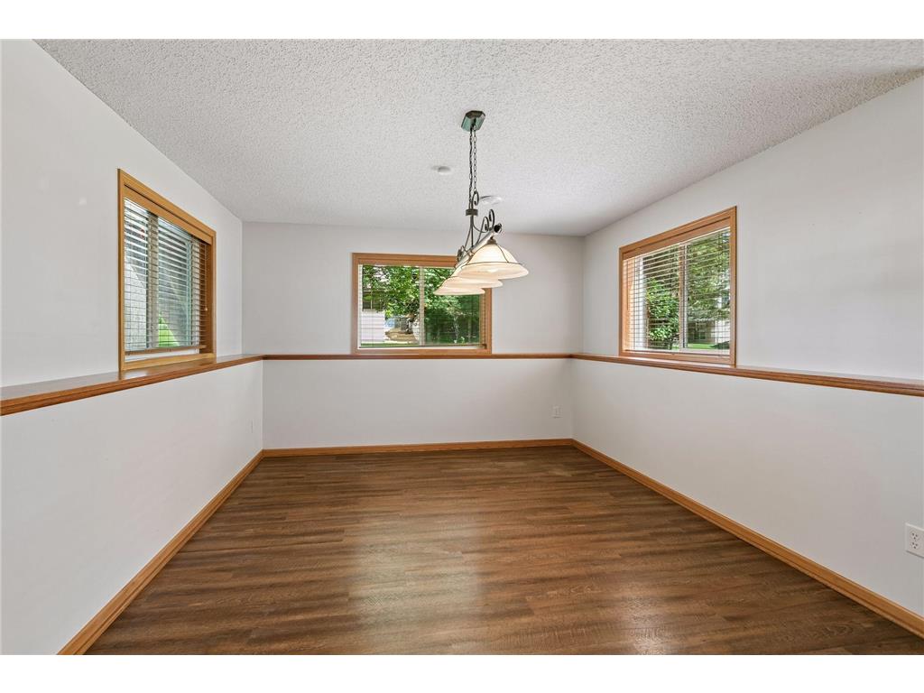 1495 132nd Avenue NW Coon Rapids MN 55448 7091199 image32