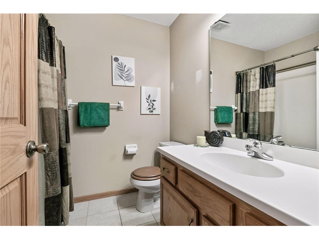 1495 132nd Avenue NW Coon Rapids MN 55448 7091199 image37