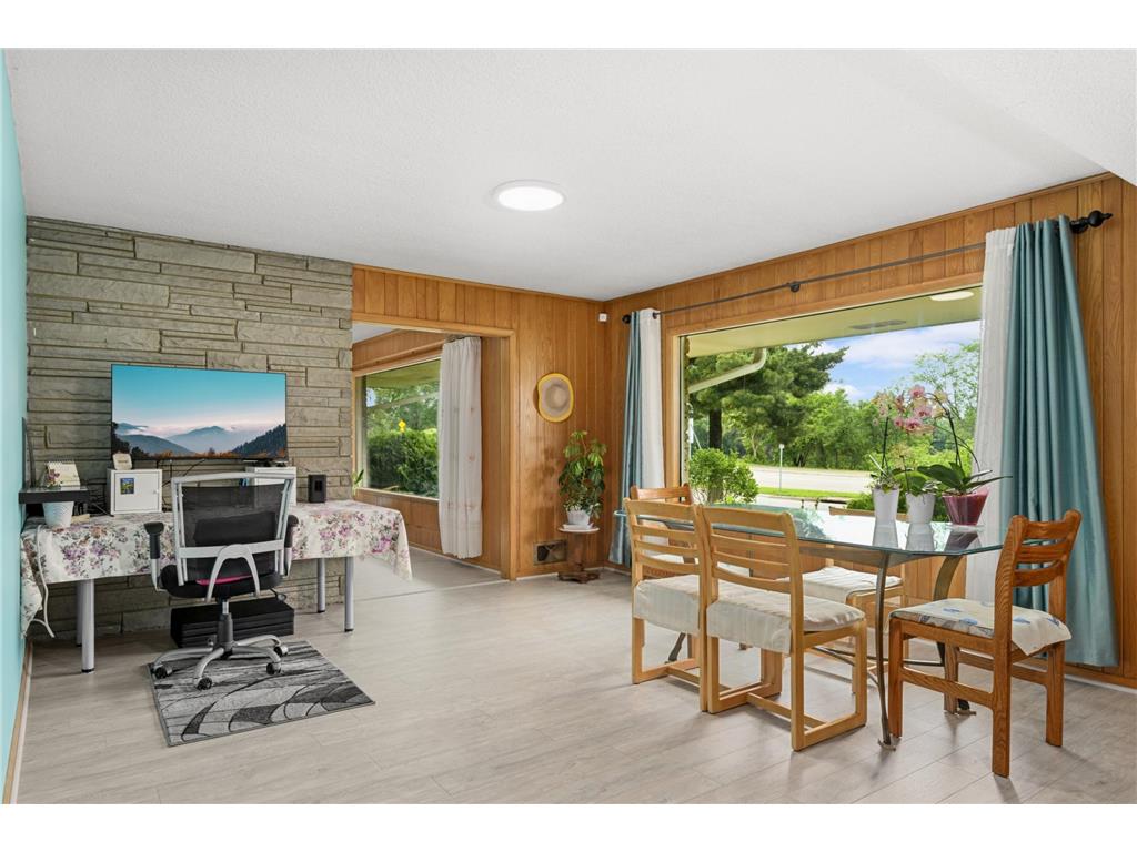 1495 County Road B2 W Roseville MN 55113 - Zimmerman Lake 7087936 image14