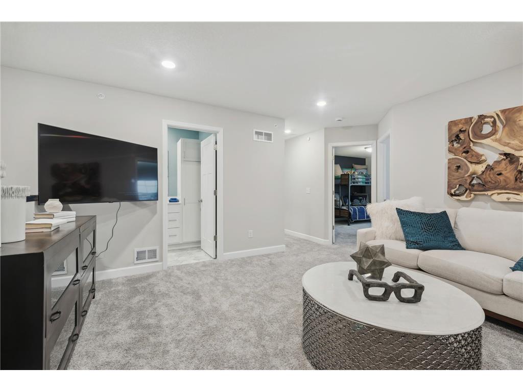 14954 Ahena Curve Rosemount MN 55068 6825402 image14