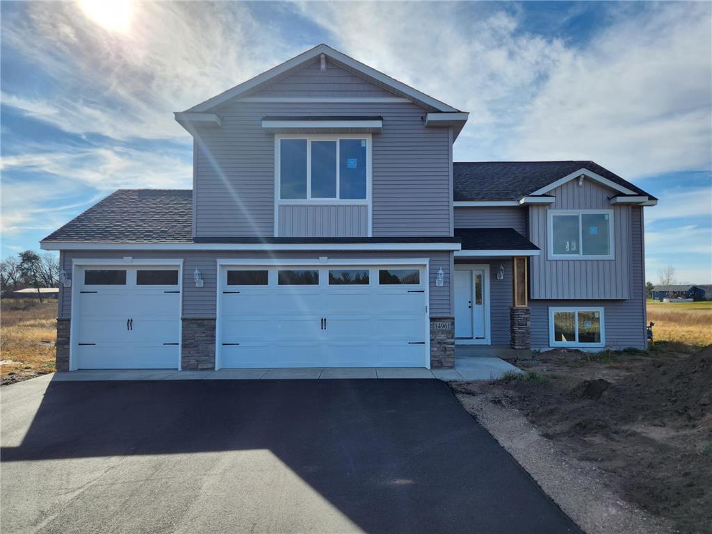 14961 304th Avenue NW Princeton MN 55371 6411138 image1