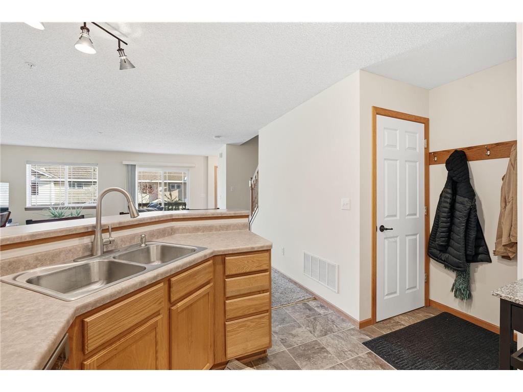 14974 Chestnut Lane Savage MN 55378 7041713 image8