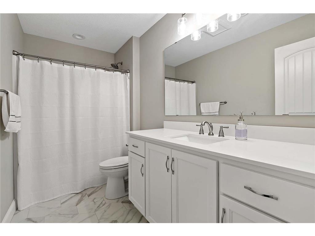 1498 Tyrone Drive Shakopee MN 55379 7013150 image27