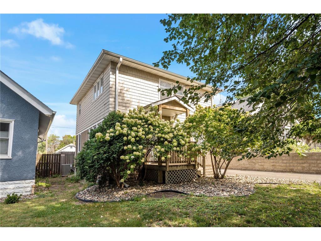 1499 Iglehart Avenue Saint Paul MN 55104 6446996 image1