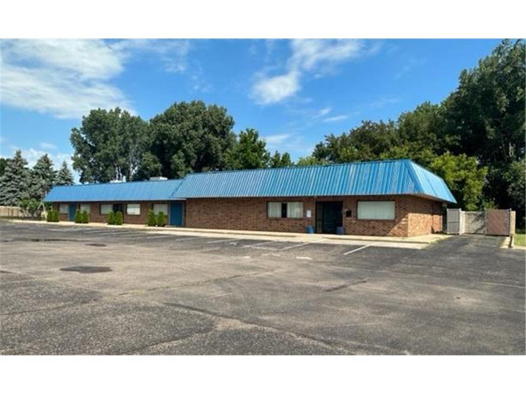 15 121st Avenue NW Coon Rapids MN 55448 6607168 image1