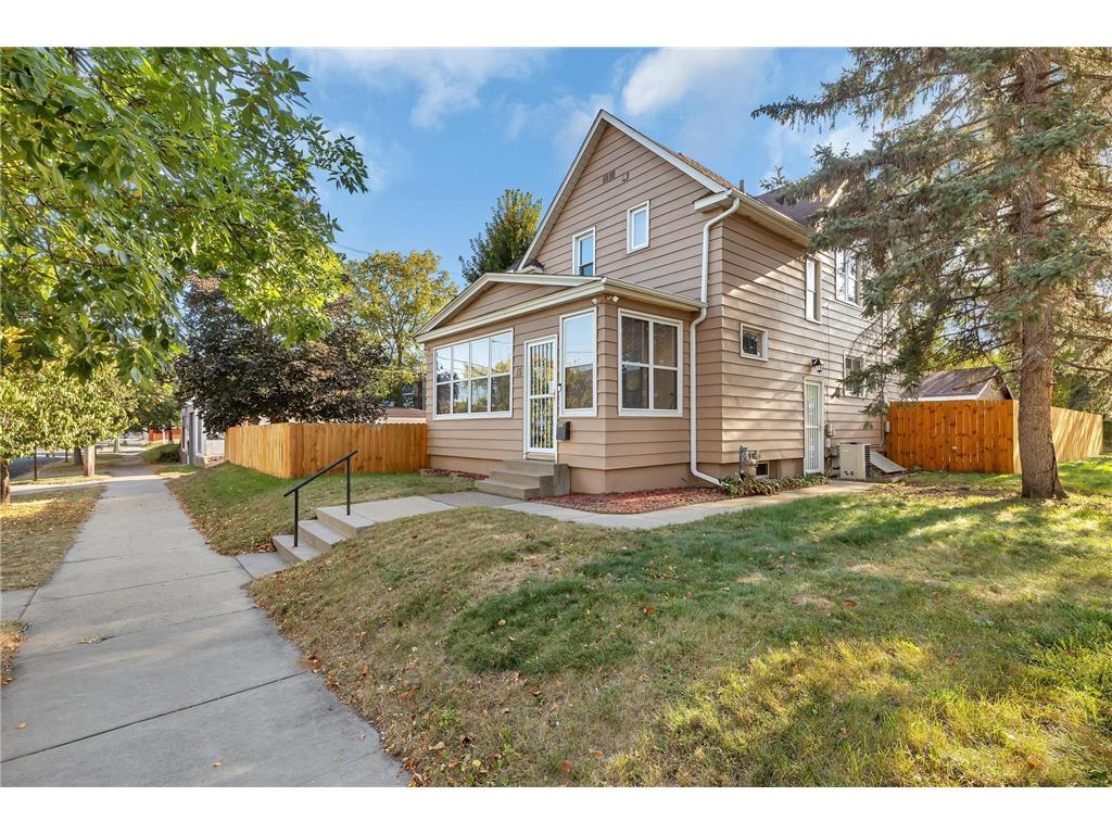 15 16th Avenue N Saint Cloud MN 56303 6605971 image1