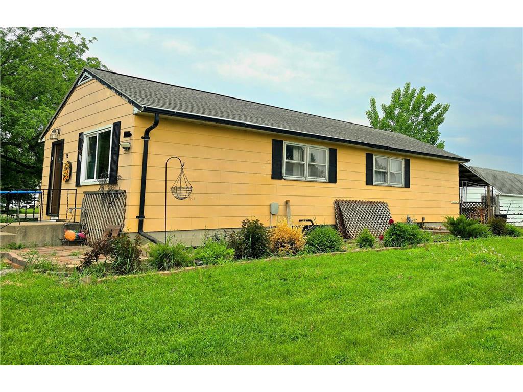 15 2nd Street SE Fairfax MN 55332 6734632 image1