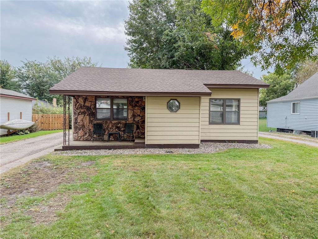 15 4th Avenue SW Clara City MN 56222 6797373 image1