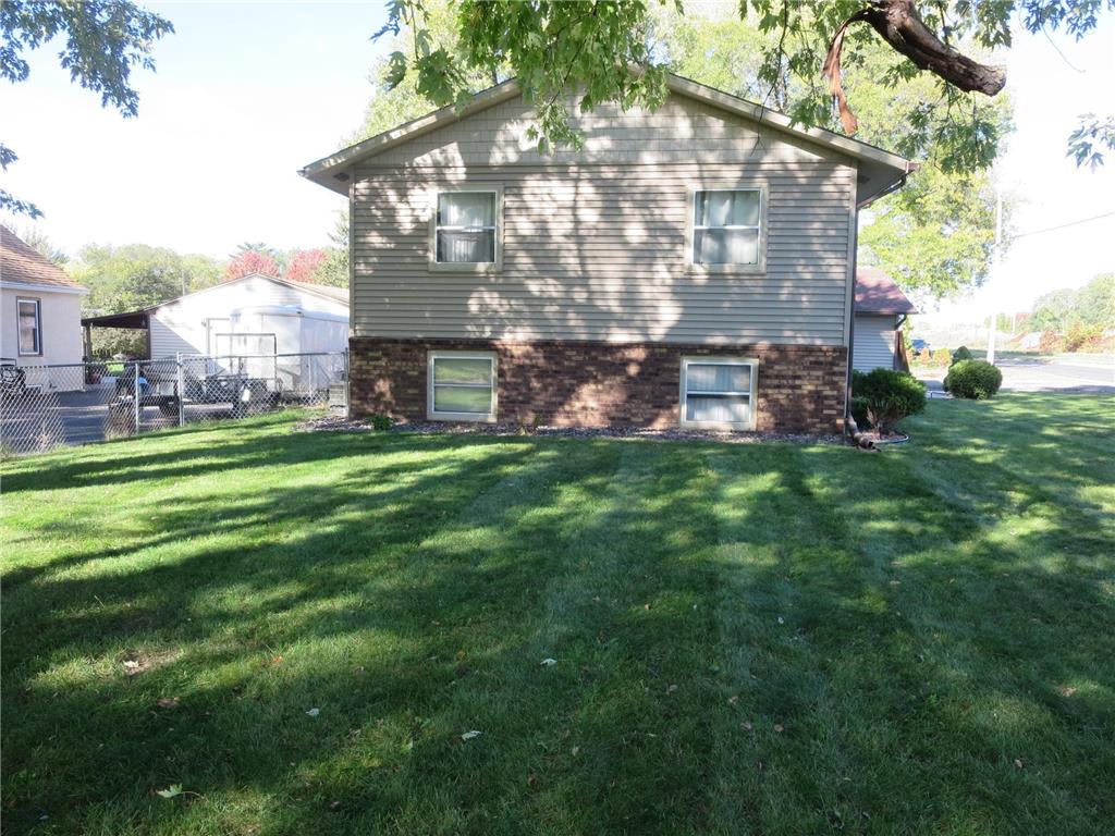 15 63rd Way NE Fridley MN 55432 6448916 image1