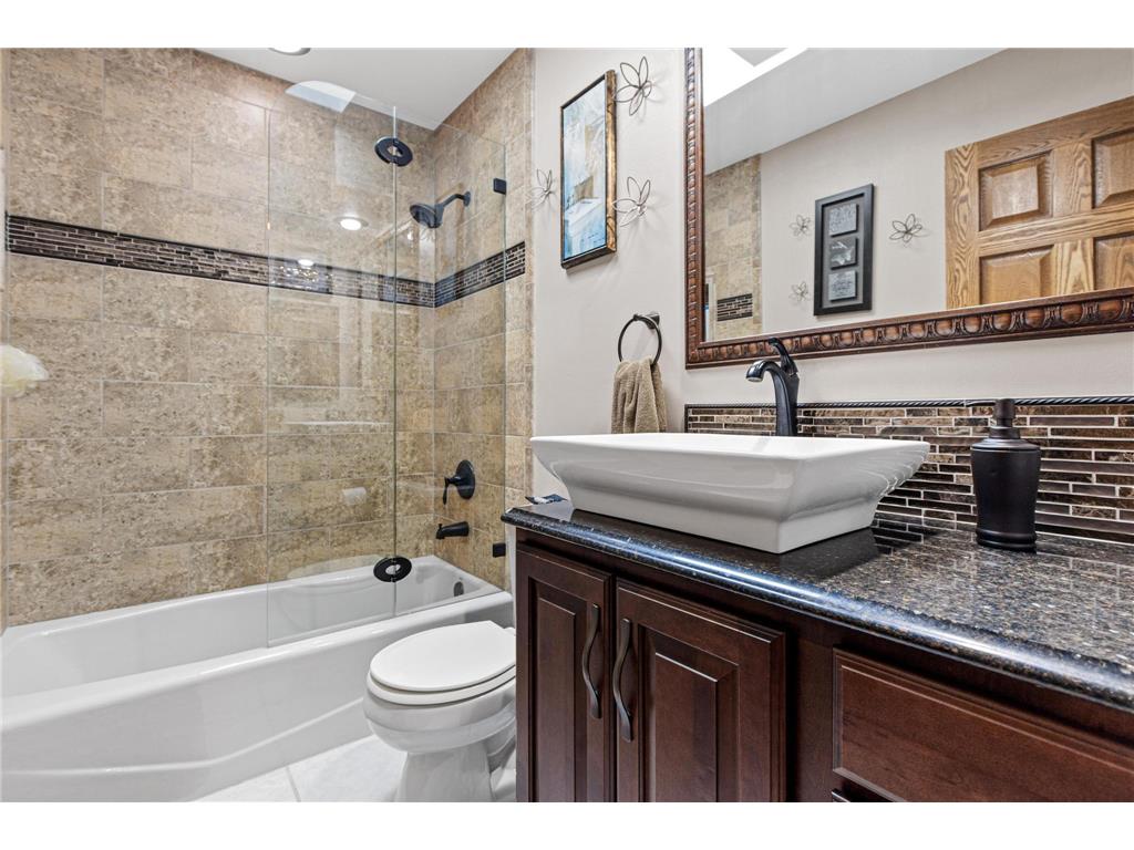 15 Apfelridge Court South Saint Paul MN 55075 7053199 image22