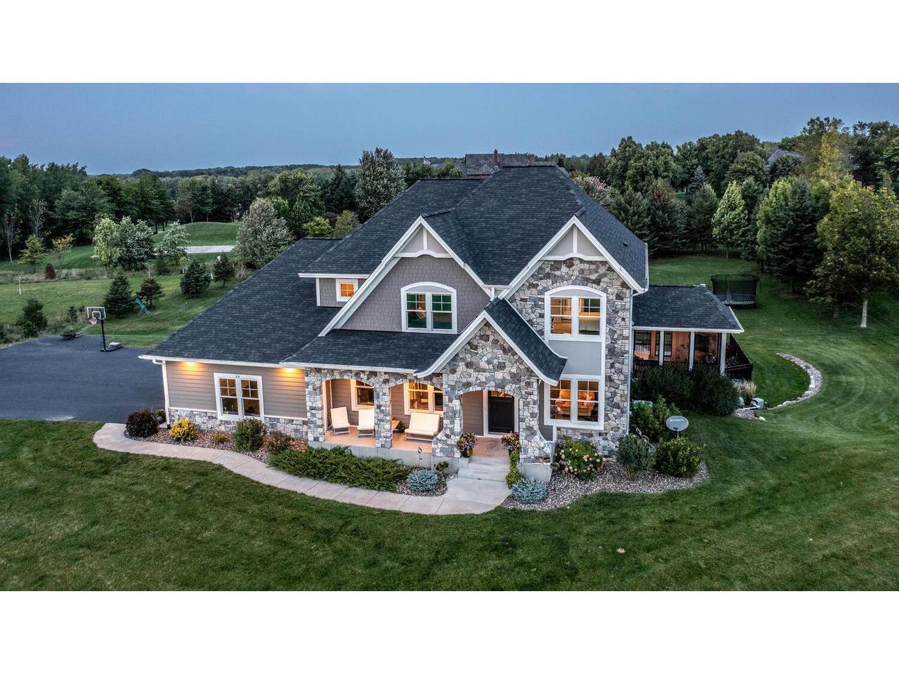 15 Apple Orchard Court Dellwood MN 55110 6111139 image1