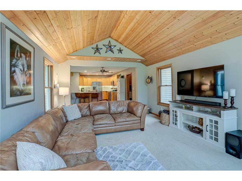 15 Baillon Lane Saint Mary's Point MN 55043 - St Croix River 7064190 image12
