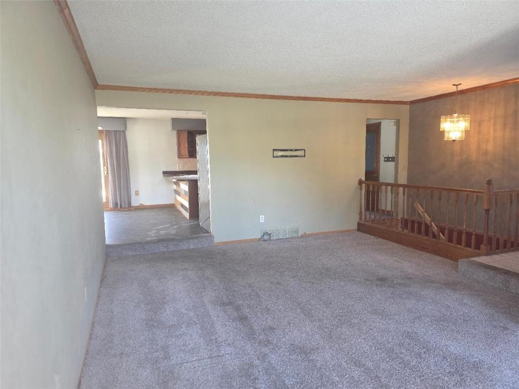 15 Birch Avenue Bird Island MN 55310 7031788 image3