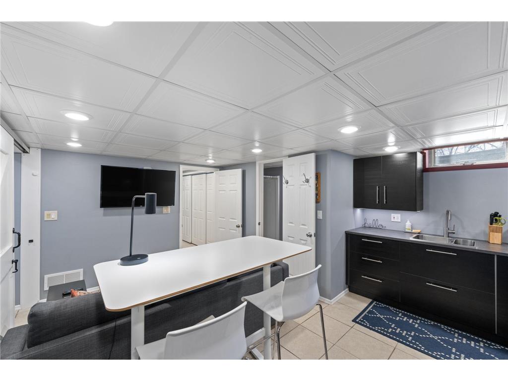 15 E 68th Street Richfield MN 55423 7043251 image34