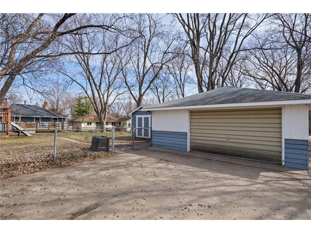 15 E 68th Street Richfield MN 55423 7043251 image47