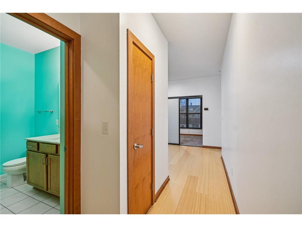 15 E Franklin Avenue #224 Minneapolis MN 55404 7029920 image16
