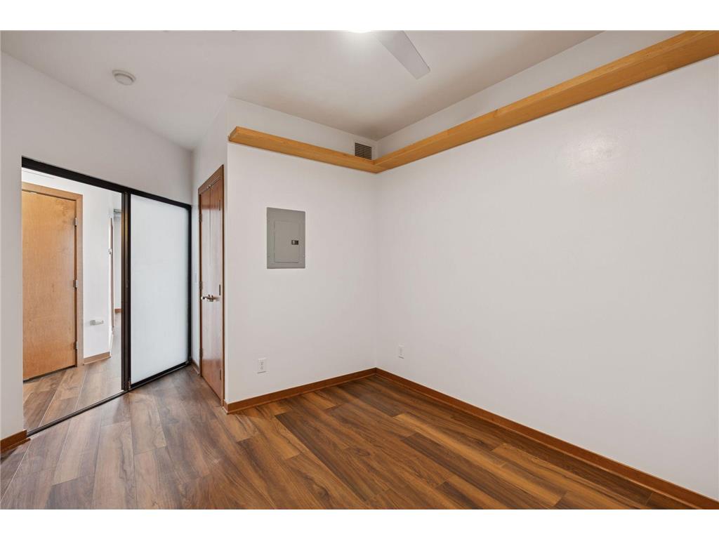 15 E Franklin Avenue #306 Minneapolis MN 55404 7018369 image11