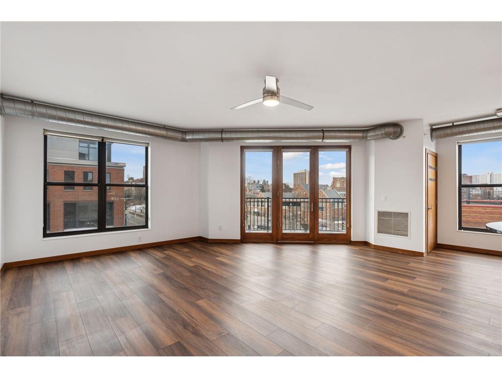 15 E Franklin Avenue #306 Minneapolis MN 55404 7018369 image14