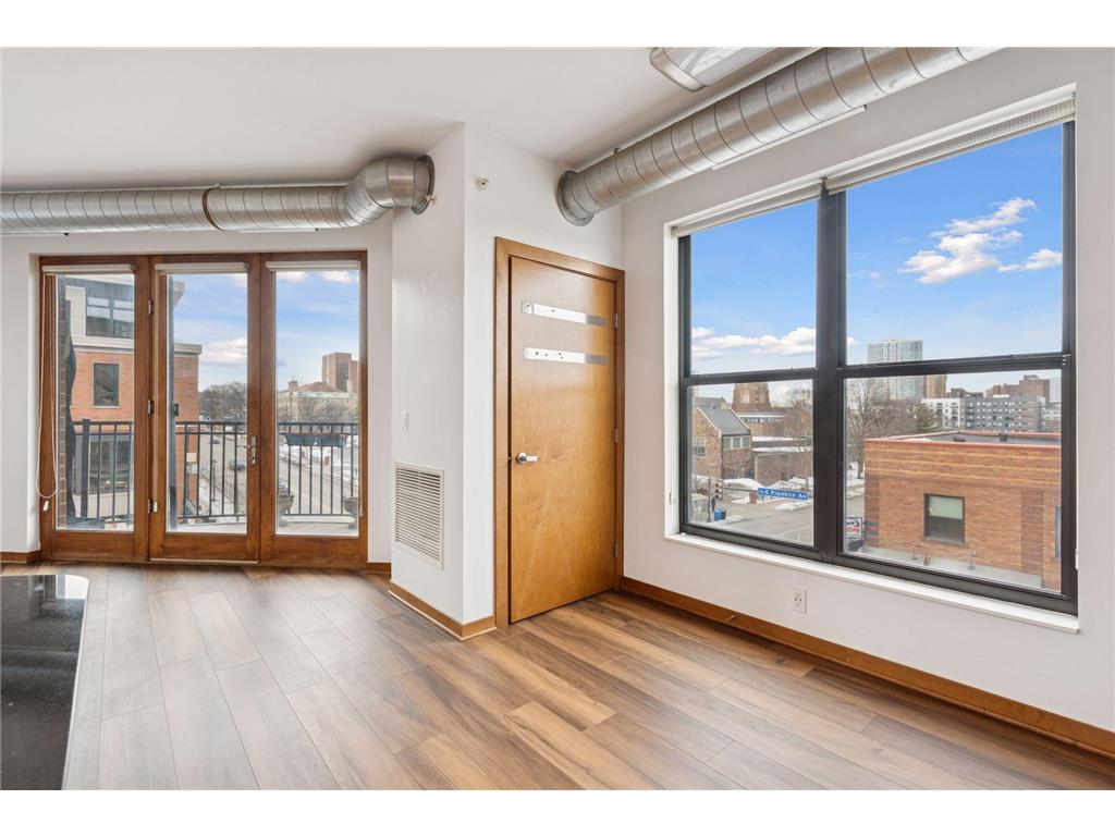 15 E Franklin Avenue #306 Minneapolis MN 55404 7018369 image23