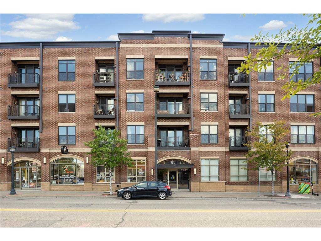 15 E Franklin Avenue 400, Minneapolis, MN 55404 MLS 6263081 Edina