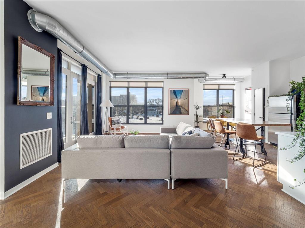 15 E Franklin Avenue #401 Minneapolis MN 55404 6326416 image1